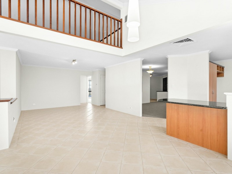 34 Summerlea Avenue, Meadow Springs WA 6210