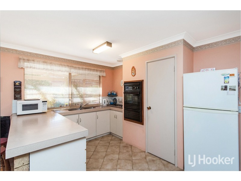 15 Darling Court, Maddington WA 6109