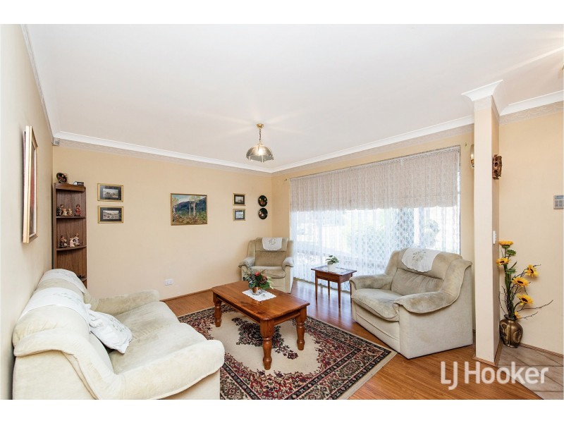 15 Darling Court, Maddington WA 6109