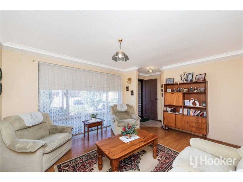 15 Darling Court, Maddington WA 6109