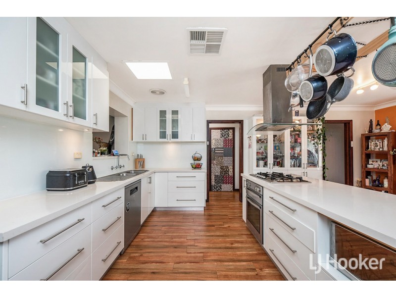 29 Probert Road, Thornlie WA 6108