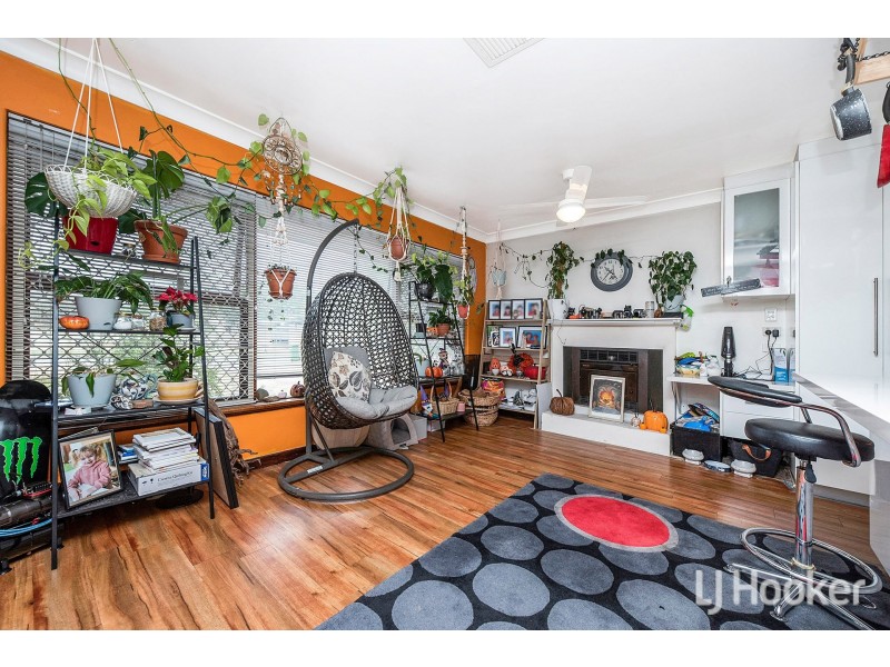 29 Probert Road, Thornlie WA 6108