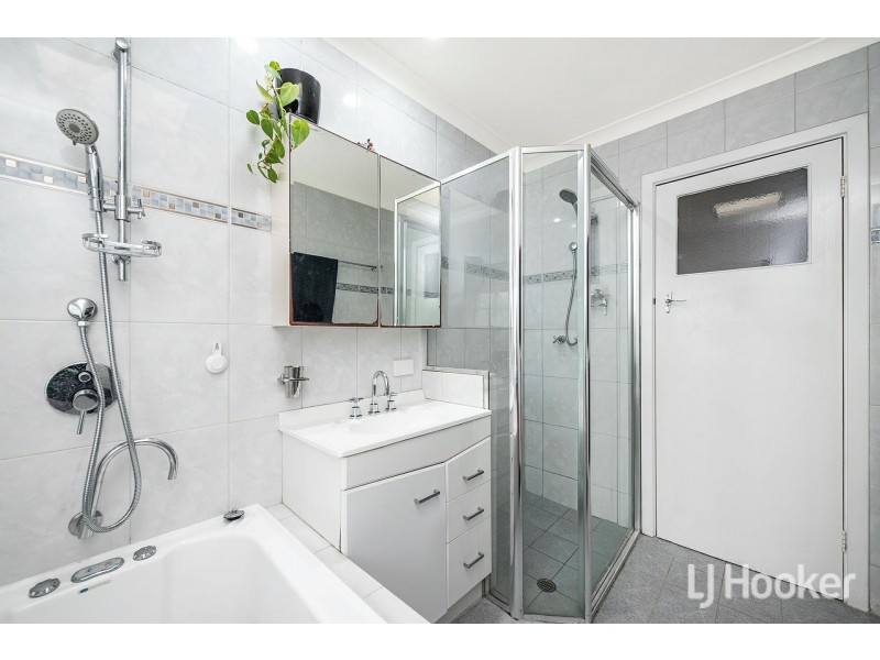 29 Probert Road, Thornlie WA 6108