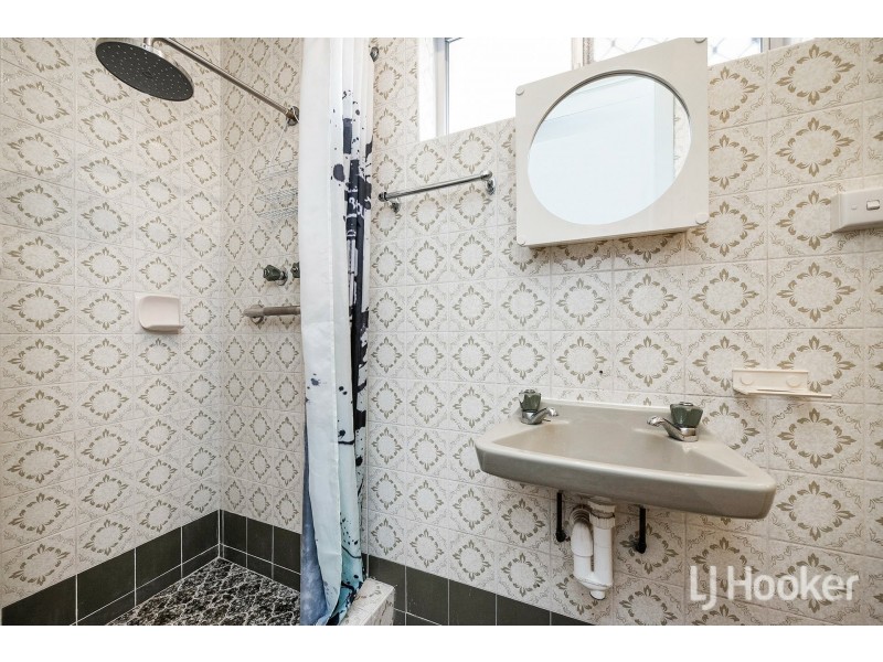 29 Probert Road, Thornlie WA 6108