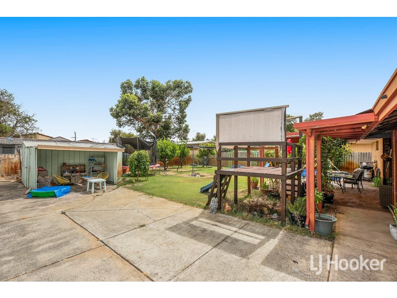 29 Probert Road, Thornlie WA 6108
