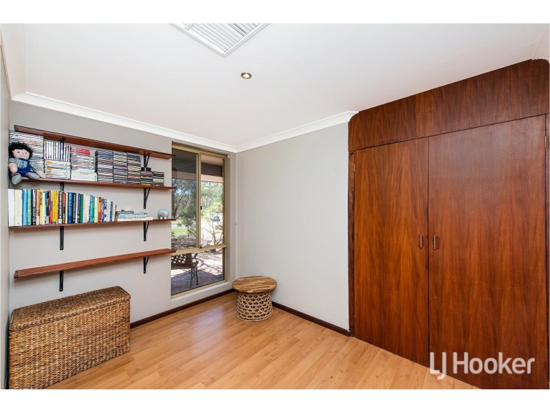 7 Imperial Court, Thornlie WA 6108