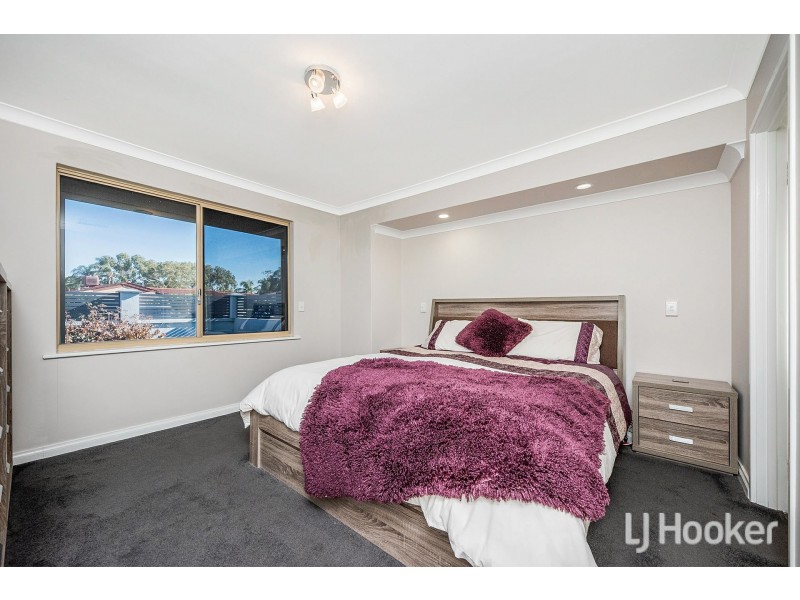 42 Wateredge Road, Thornlie WA 6108