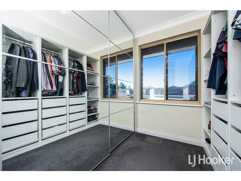 42 Wateredge Road, Thornlie WA 6108