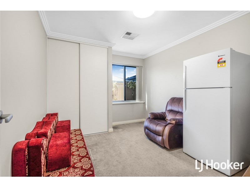 24 Bradstocks Grove, Southern River WA 6110