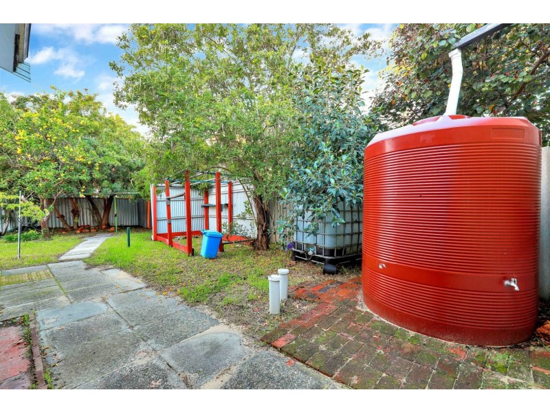 30 Rex Street, Gosnells WA 6110