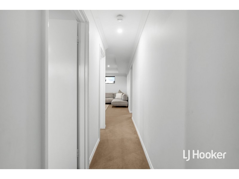 2C Small Street, Beechboro WA 6063