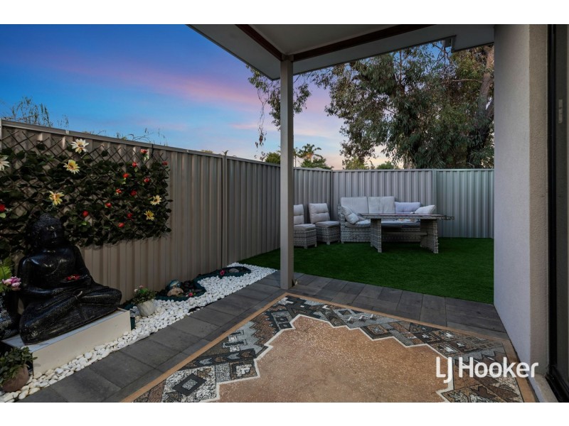 2C Small Street, Beechboro WA 6063