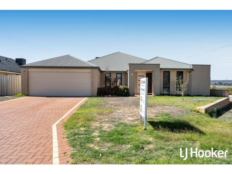 8 Hayfield Road, Southern River WA 6110