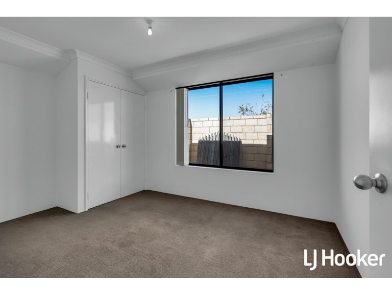 8 Hayfield Road, Southern River WA 6110