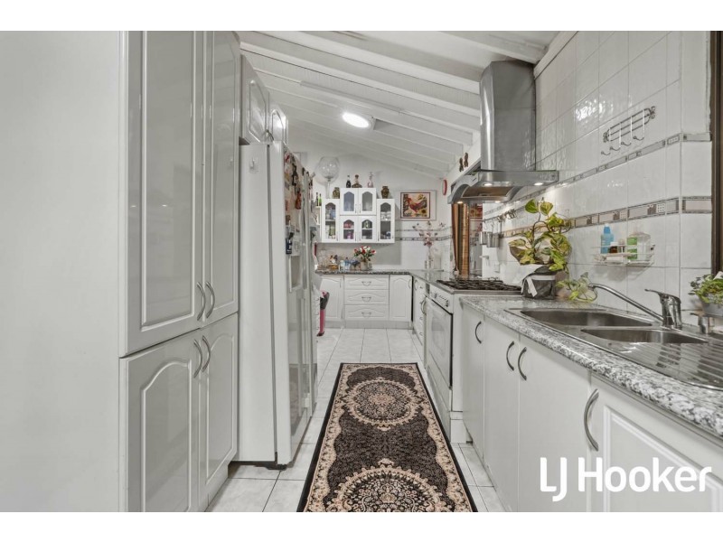 436 Spencer Road, Thornlie WA 6108