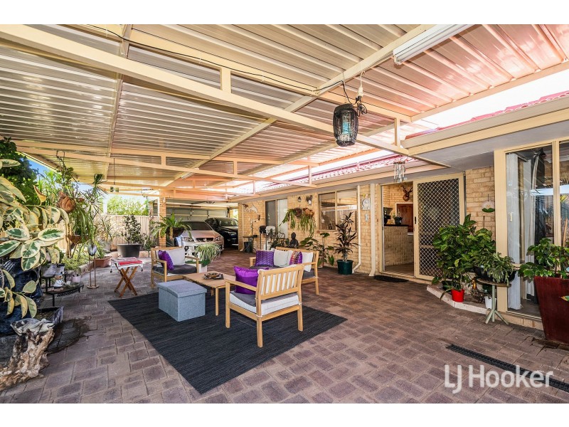 62 Bottlebrush Drive, Thornlie WA 6108