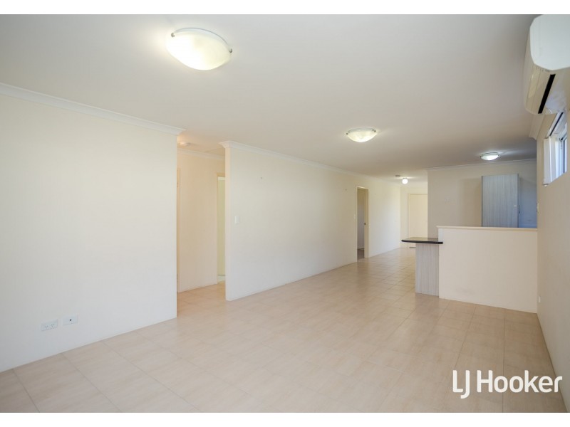 17A Panozza Circle, Maddington WA 6109