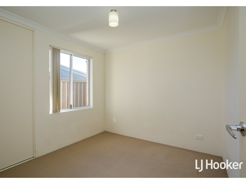 17A Panozza Circle, Maddington WA 6109
