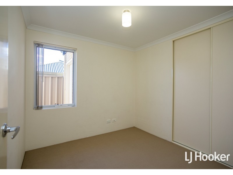 17A Panozza Circle, Maddington WA 6109