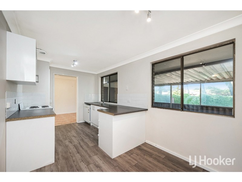 7 Mercer Place, Thornlie WA 6108