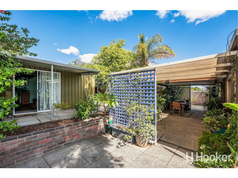 48 Lyrebird Way, Thornlie WA 6108