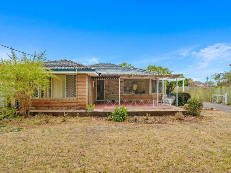 47 Probert Road, Thornlie WA 6108