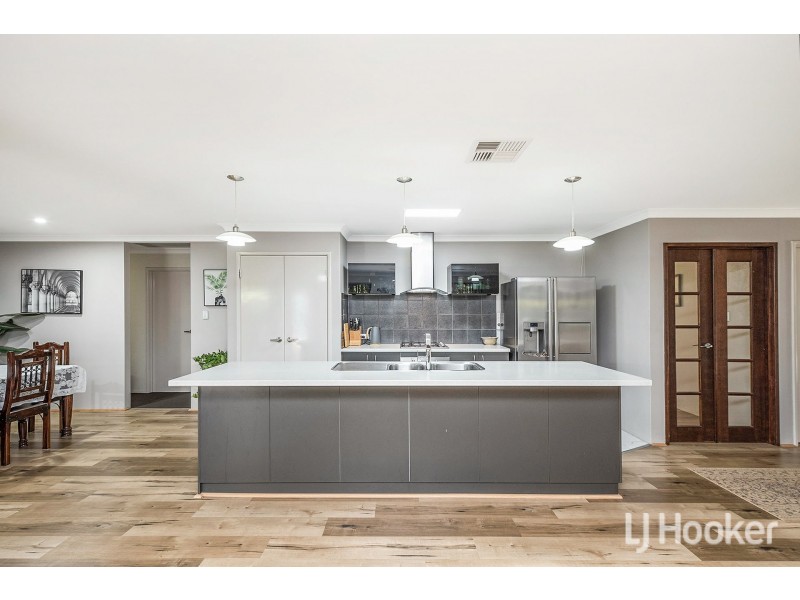 17 Jasmin Promenade, Byford WA 6122