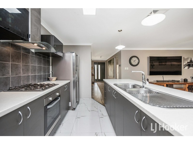 17 Jasmin Promenade, Byford WA 6122