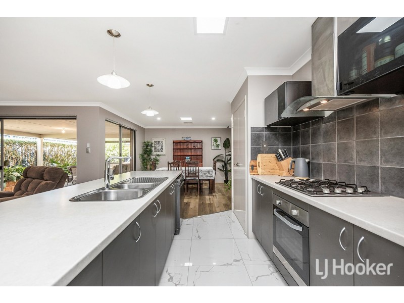 17 Jasmin Promenade, Byford WA 6122