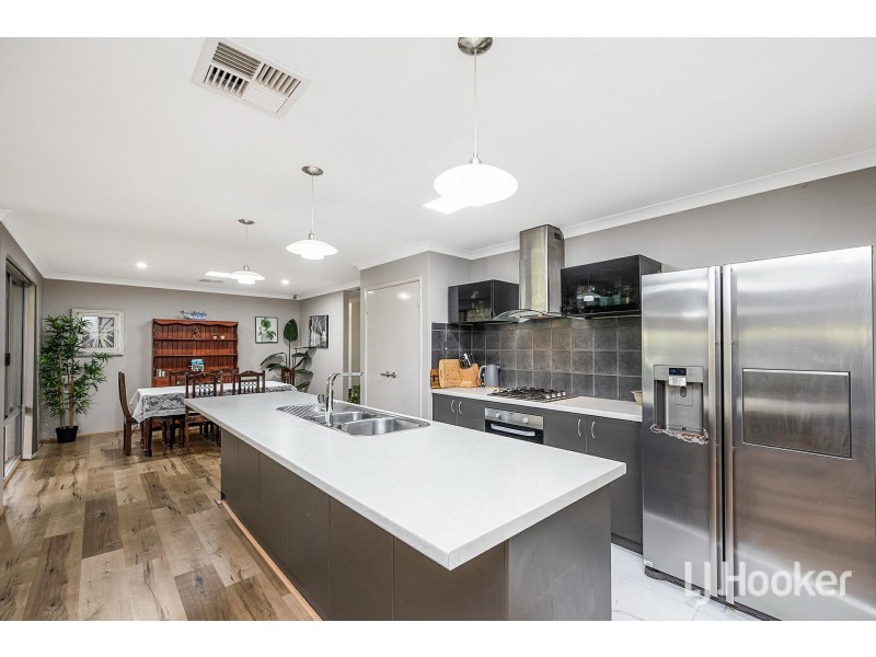 17 Jasmin Promenade, Byford WA 6122