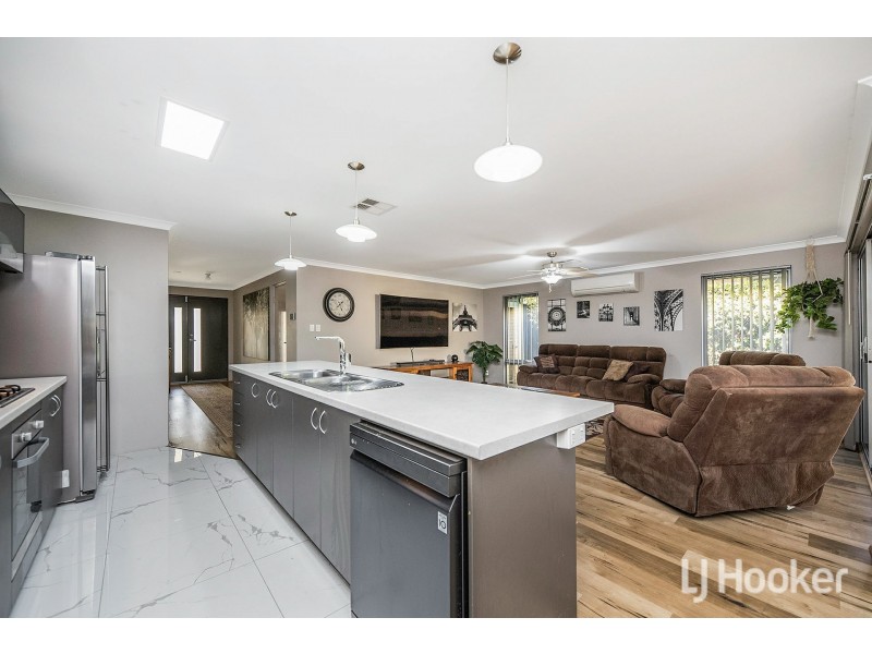 17 Jasmin Promenade, Byford WA 6122