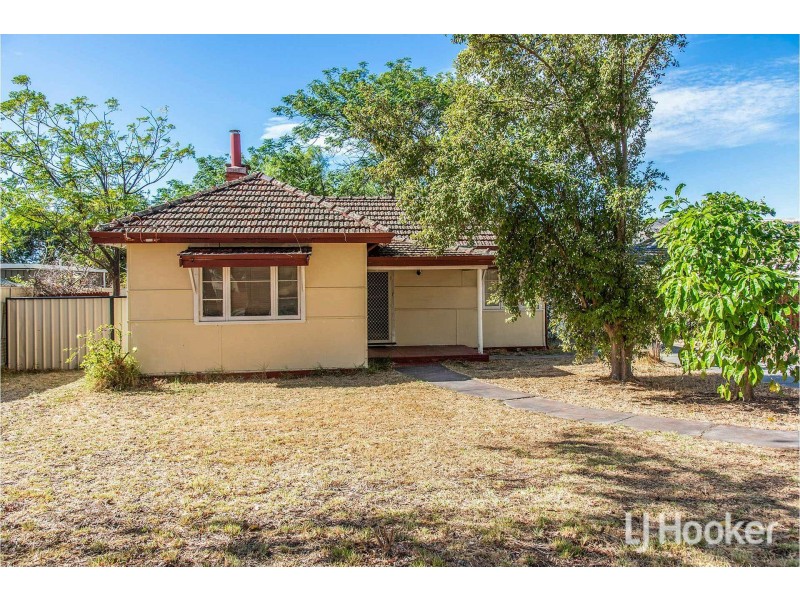 132 Wheatley Street, Gosnells WA 6110