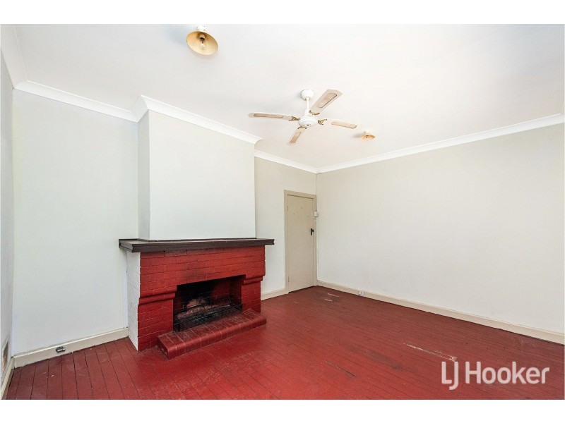 132 Wheatley Street, Gosnells WA 6110