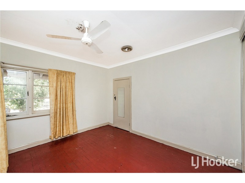 132 Wheatley Street, Gosnells WA 6110