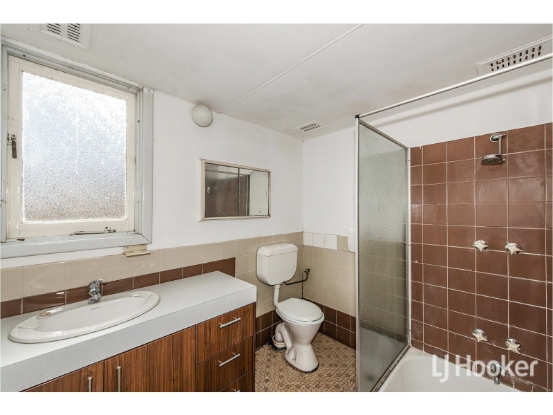 132 Wheatley Street, Gosnells WA 6110