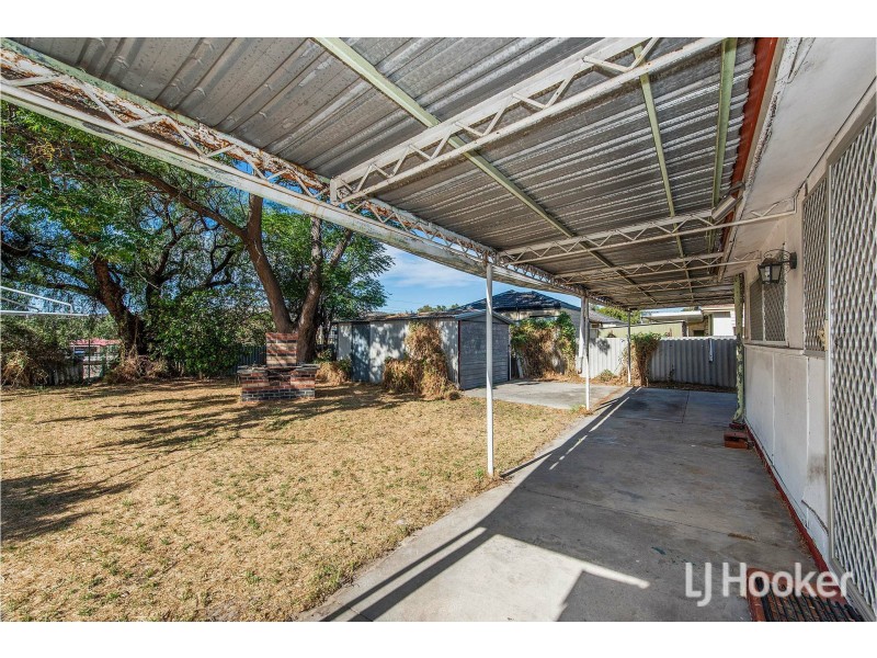 132 Wheatley Street, Gosnells WA 6110
