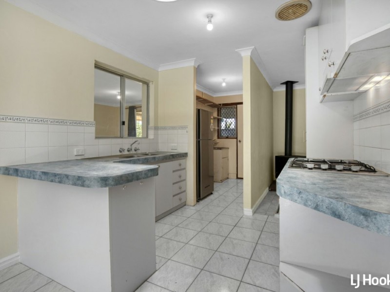 72 Excalibur Circle, Camillo WA 6111