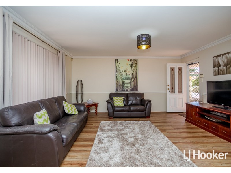 21/2 Glennis Close, Gosnells WA 6110