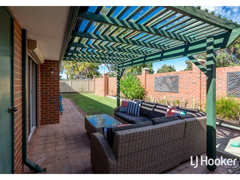 21/2 Glennis Close, Gosnells WA 6110