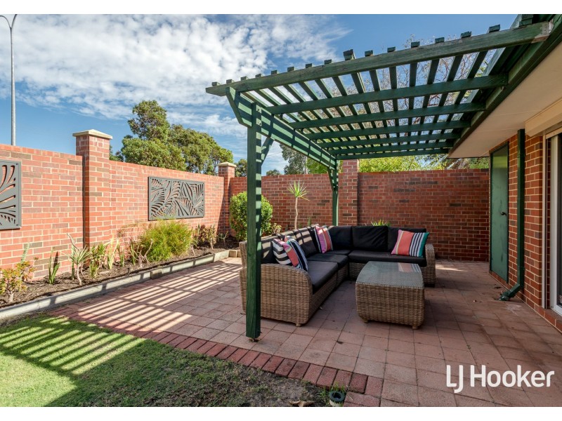 21/2 Glennis Close, Gosnells WA 6110