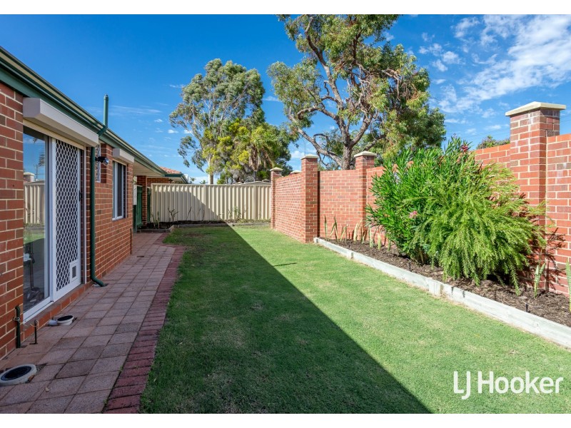 21/2 Glennis Close, Gosnells WA 6110