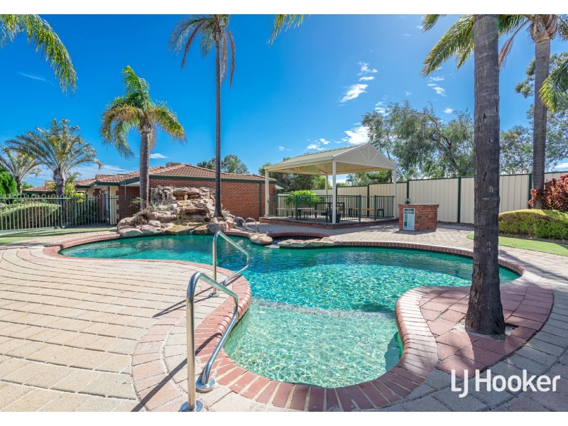 21/2 Glennis Close, Gosnells WA 6110