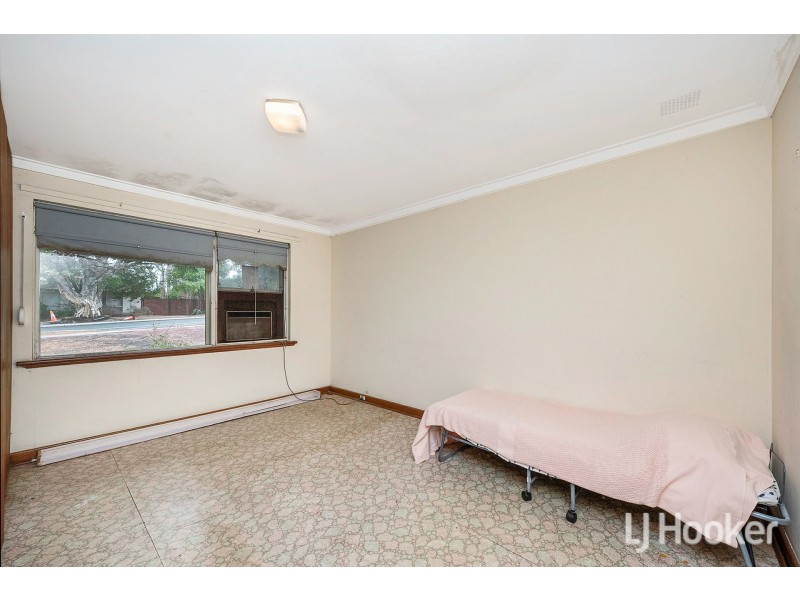 62 Talbot Avenue, Como WA 6152