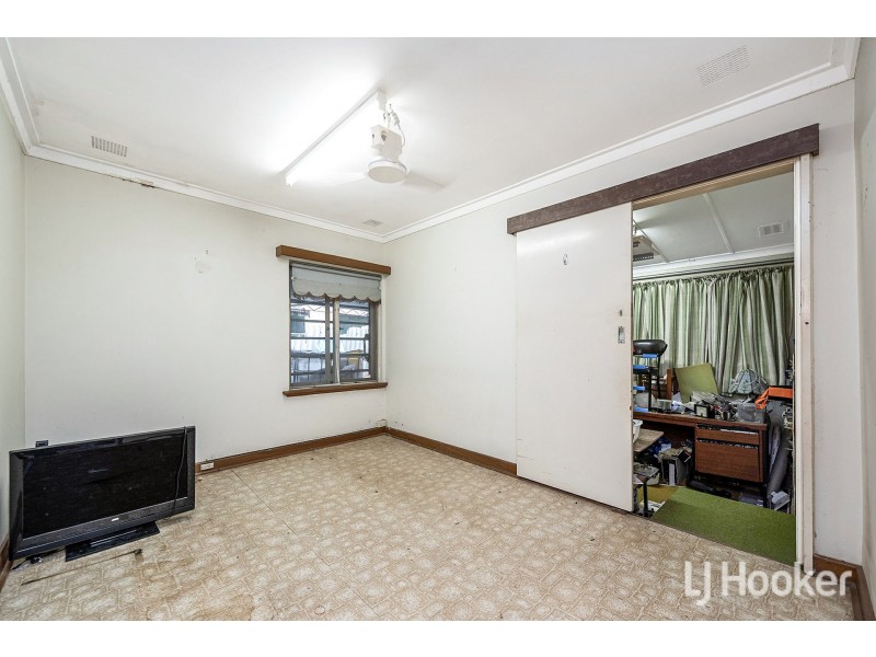 62 Talbot Avenue, Como WA 6152