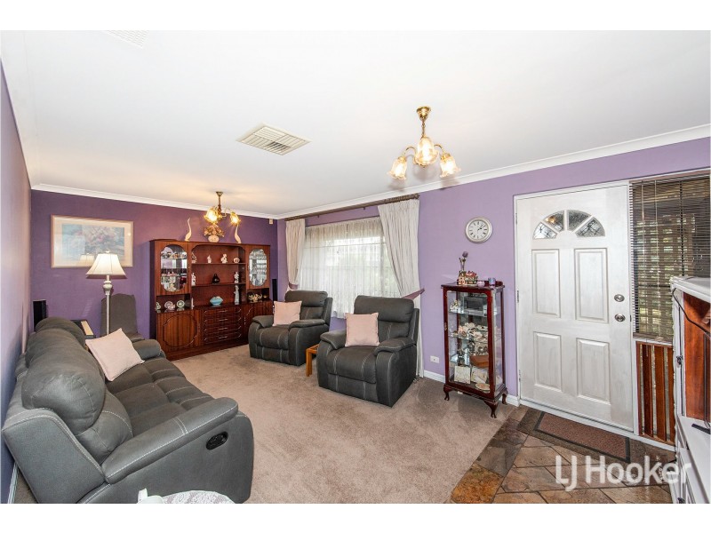 55 Inverness Circle, Camillo WA 6111