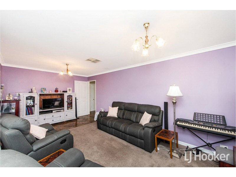 55 Inverness Circle, Camillo WA 6111