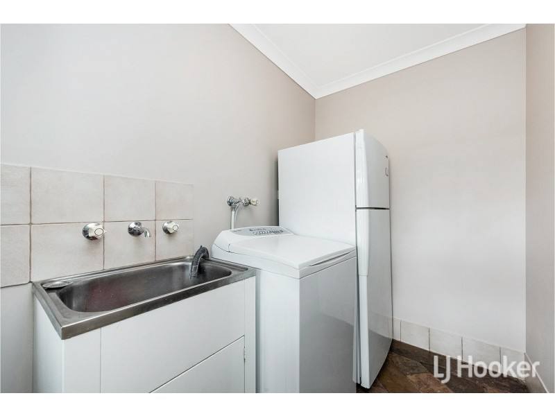 55 Inverness Circle, Camillo WA 6111