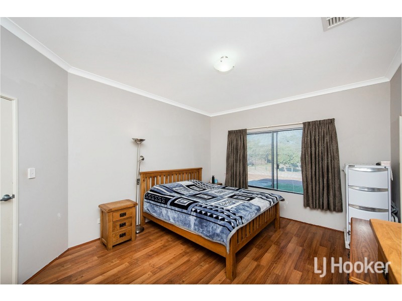 18 Philadelphia Parade, Canning Vale WA 6155