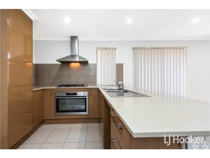 18A Sydenham Street, Beckenham WA 6107
