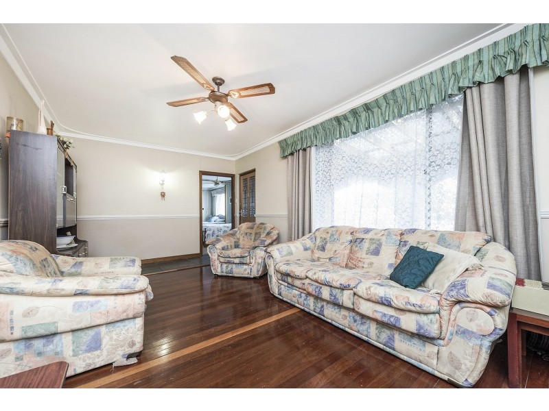 31 Range View Road, High Wycombe WA 6057